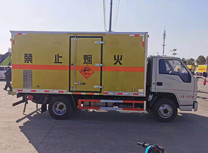 浑南爆破器材运输车技术升级与安全合规新趋势